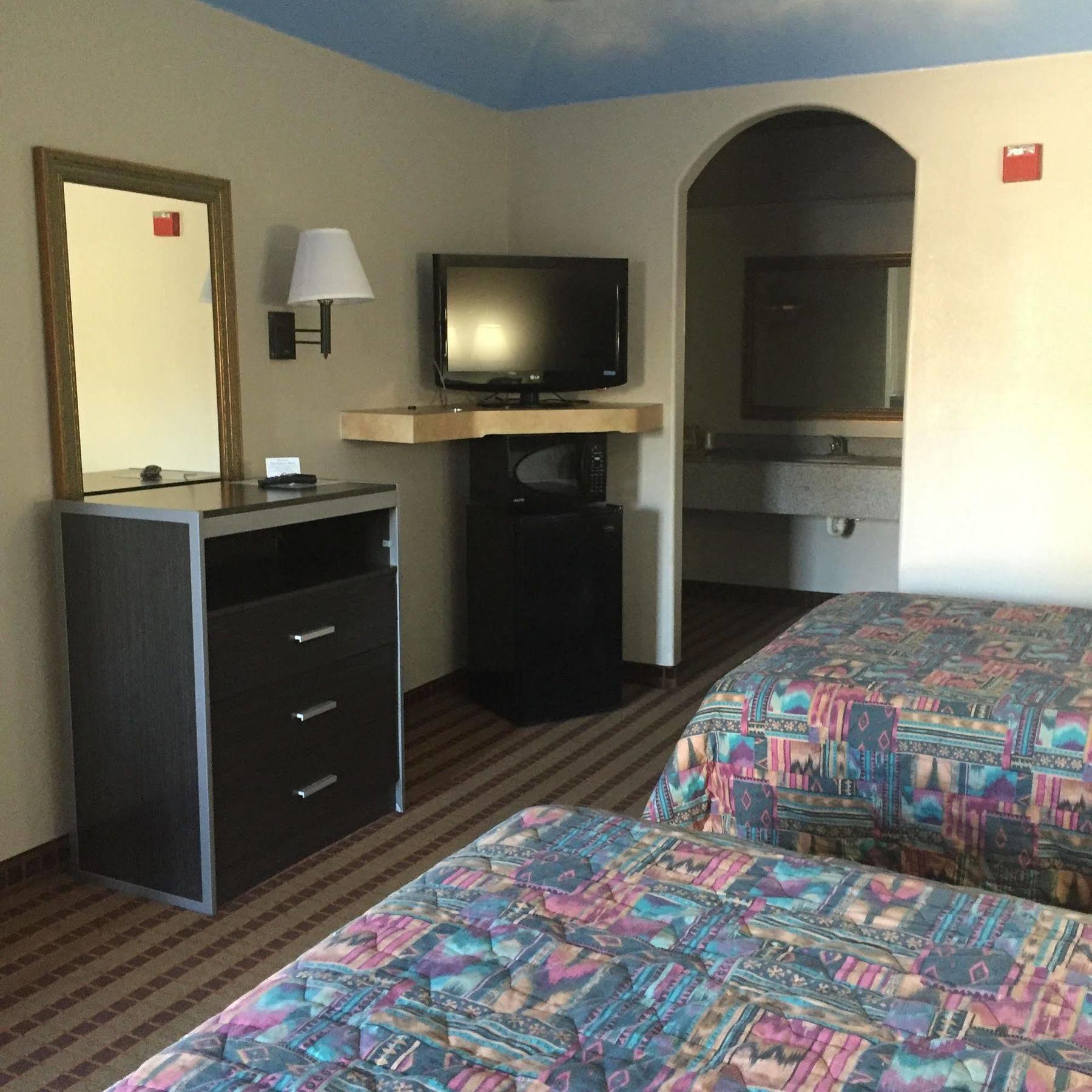 Camelot Inn And Suites Aldine Экстерьер фото